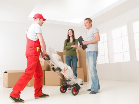 Flexible man and van moving service in Catford